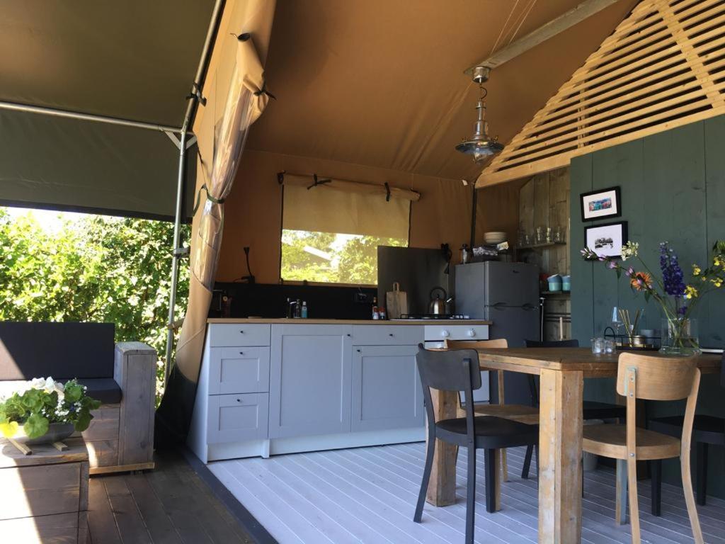 Glamping Aan De Plas Вінкевен Екстер'єр фото